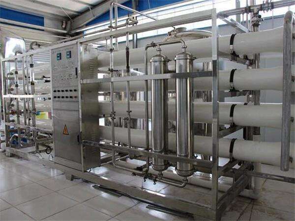 反滲透設備脫鹽效果好，有利環保，一般用于深度水處理